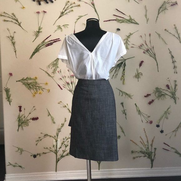 Poleci Pencil Skirt with Leather Buttons - Picture 2 of 12